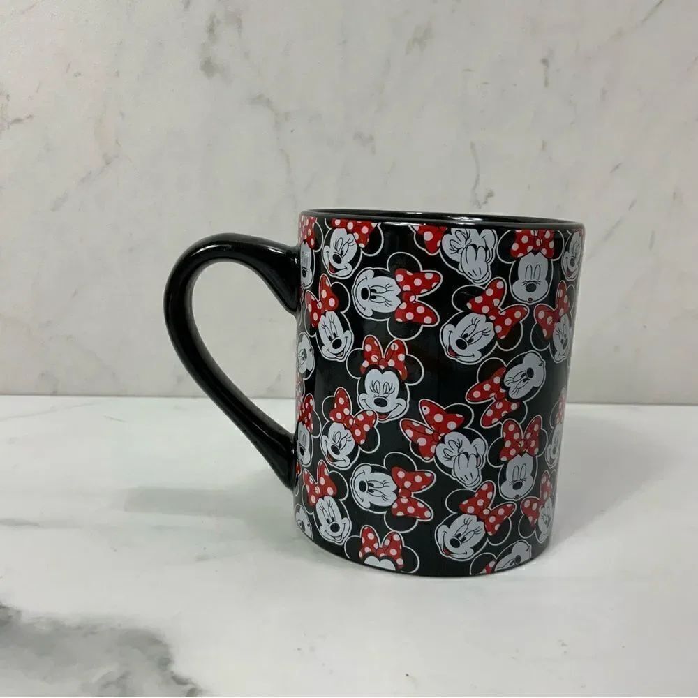 DISNEY all over Minnie Mouse coffee mug - Picture 3 of 5